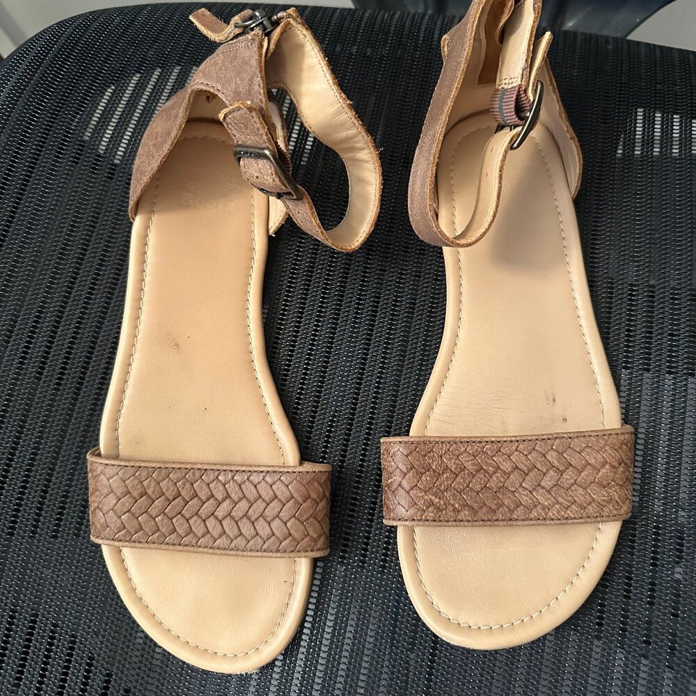 Roots Canada Cranston Sandals Ankle Strap Gladiator Size 8.5 Women's Natural